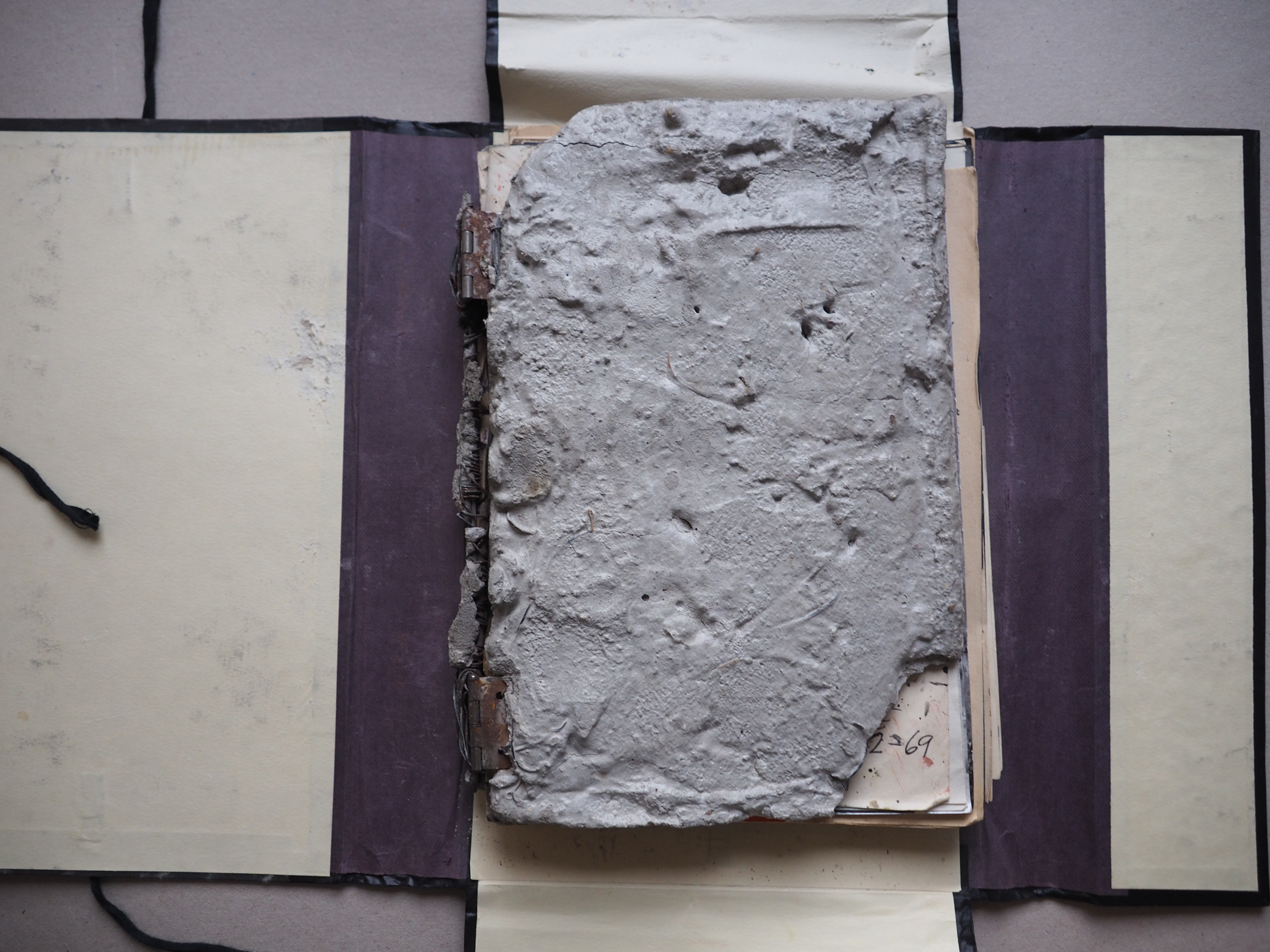 Literary Archive of the Museum of Czech Literature (LA PNP), photo by Petr Kotyk; Origin&aacute;ly archiv&aacute;li&iacute; jsou uložen&eacute; v Liter&aacute;rn&iacute;m archivu Pam&aacute;tn&iacute;ku n&aacute;rodn&iacute;ho p&iacute;semnictv&iacute;.