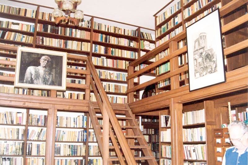 Library of László Cs. Szabó